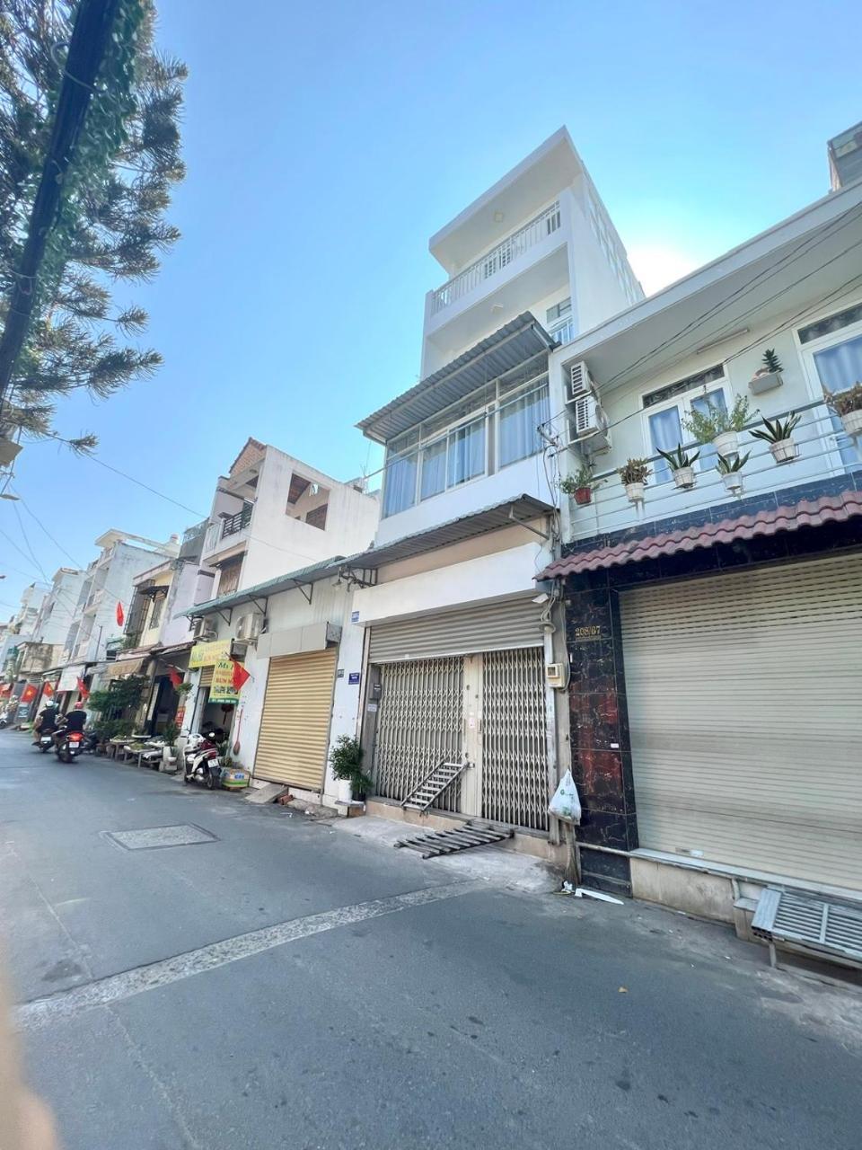 Min House F2 - Phong Day Du Tien Nghi - Gan Tttm Aeon Tan Phu * TP. Hồ Chí Minh