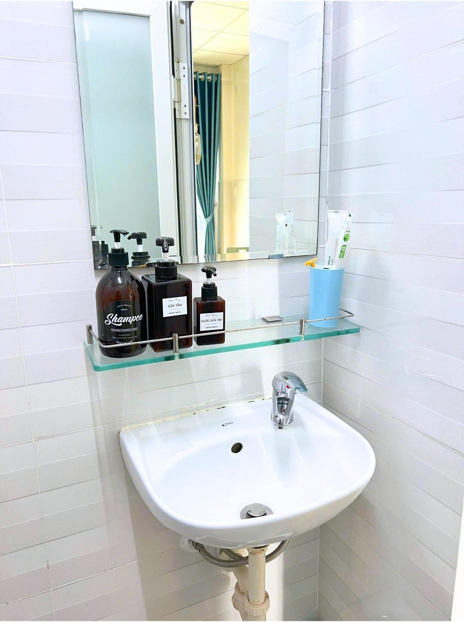 Min House F2 - Phong Day Du Tien Nghi - Gan Tttm Aeon Tan Phu Căn hộ TP. Hồ Chí Minh